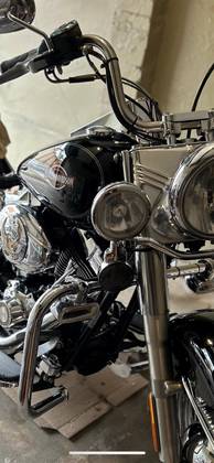 HARLEY-DAVIDSON SOFTAIL HERITAGE CLASSIC 